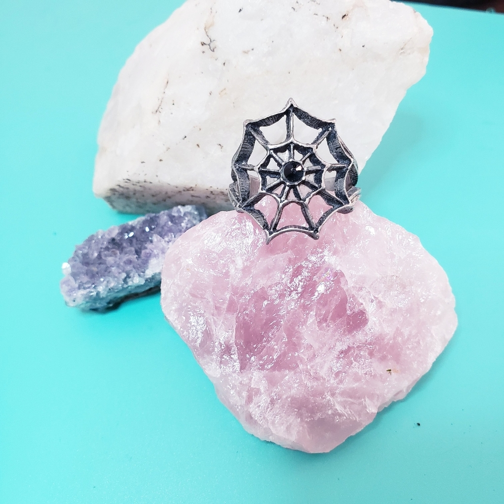 ❌️SOLD❌️🕸🕷 handmade spiderweb silver ring 🕷🕸